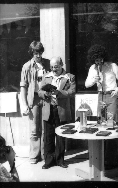 Petersen in between Kerdoon and Buffoon...