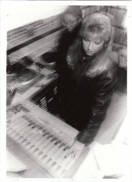 Liz news 1992