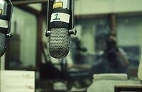 Mic77
